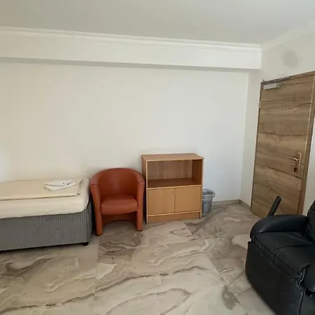 Hotel Smart Living